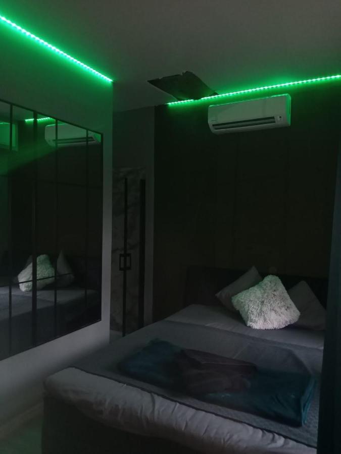 Relax Mini Hotel Jindrisska Прага Екстериор снимка